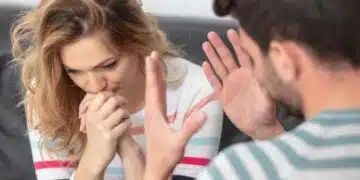 4 фини признака на паразитен партньор, който взема, но никога не дава, според психолози 1