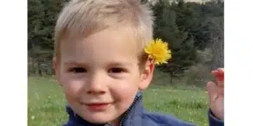Години по-късно бабата и дядото на 2 годишния Емил от Франция са с повдигнато обвинение за отнемането на живота му 5