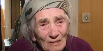 89 годишната Баба Янка, която замесиха в измама и щеше да остане без дом сподели искрено: Спя спокойно, защото държавата се намеси 13