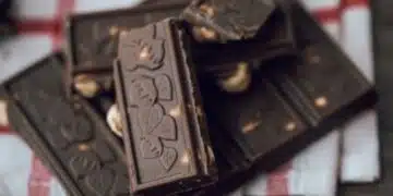 Могат ли децата да ядат черен шоколад? 14