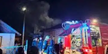 Огромна трагедия: 3 деца станаха звездички заради пламнал пожар 7