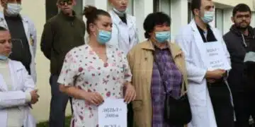 Днес излизат на протест медиците от ИСУЛ 10