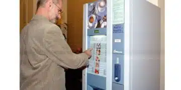 Сбогуваме се с кафето на цена от левче от автомат – 20 стотинки струва само чашката, а преди 5 стотинки 7