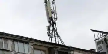 У нас част от мобилните мрежи спират! 15