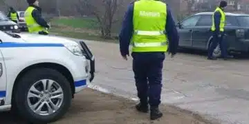 Предупредени сте! 3 неща, които в никакъв случай не трябва да правите на пътя - очакват ви глоби с 4 цифри, а може дори и пандиз! 6