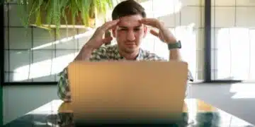 Влюбен мъж похарчи над 27 000 долара за момиче, което се оказа изкуствен интелект 2