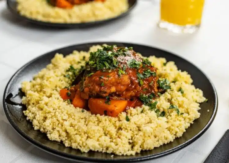 Бърз кус-кус с пиле и зеленчуци: максимален вкус без проблеми 1