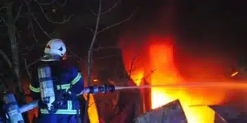 Трагедия! мъж напусна нашия свят след пожар в дома си 10