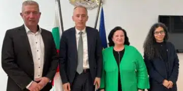Асистентите в държавните ВУЗ-ове са вече са със заплата от 2780 лева 1