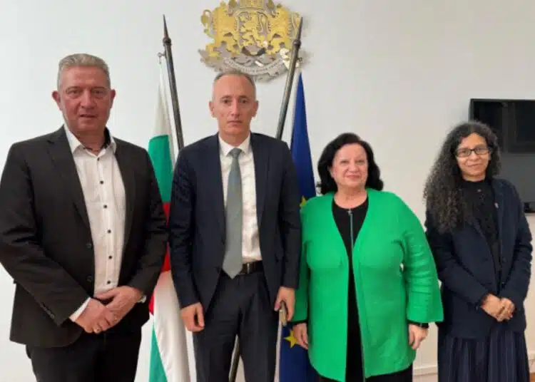 Асистентите в държавните ВУЗ-ове са вече са със заплата от 2780 лева 1