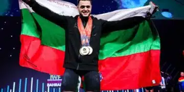 Шампионът в щангите Карлос Насар с коментар: Няма да подпиша с федерацията 1