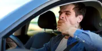 Ако спиш в автомобила си във Франция те грози глоба до 30 000 евро и затвор 15