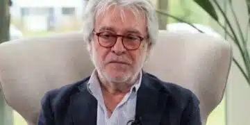 Певецът Орлин Горанов с лично признание 5