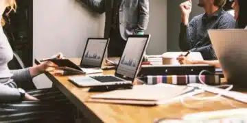По какъв начин ни се отразяват дългите часове работа на нашето тяло? 1