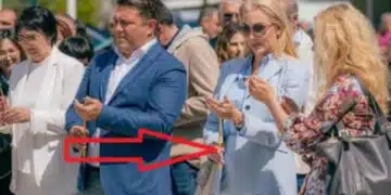Бременна ли е с трето дете Миската Антония Петрова? 2