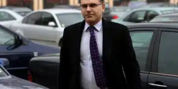 Симеон Дянков с коментар за градския транспорт в София: увеличението на цените на билетите е неизбежно 8