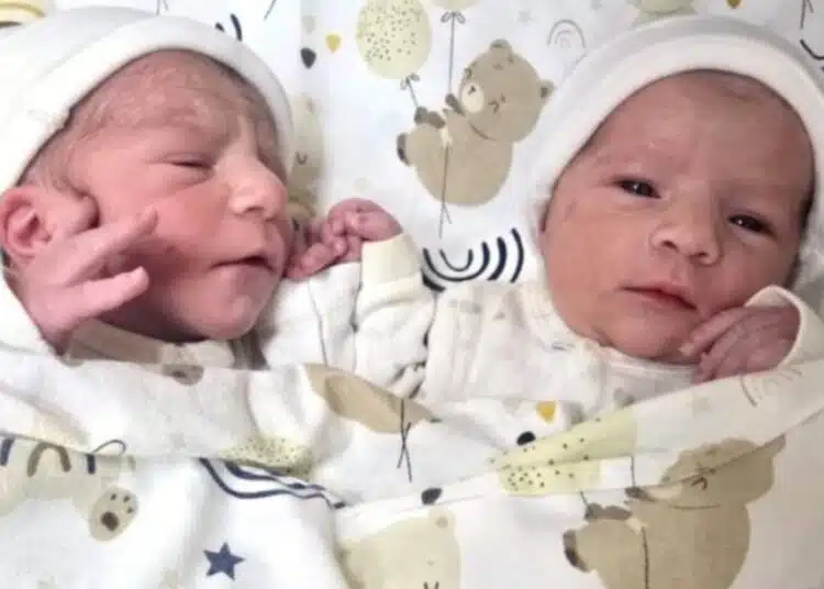 Щастие в Пловдив! На 21 май се родиха близнаците Константин и Елена! 1