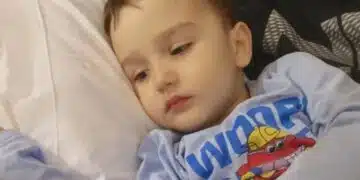 Нека помогнем! Боян е само на 2 годинки и има нужда от нашата помощ, за да ЖИВЕЕ 6