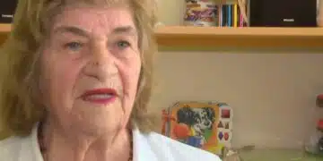 Тъжно! Жена на 89 години още работи в детска ясла и няма кой друг да я отметни 1