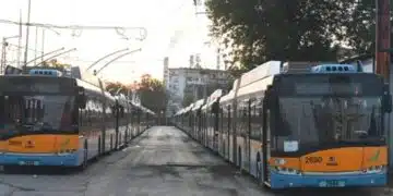 Пресметнаха: 5 лева/ ч за паркиране в София ще донесе 50 млн лева за заплати в градския транспорт 12