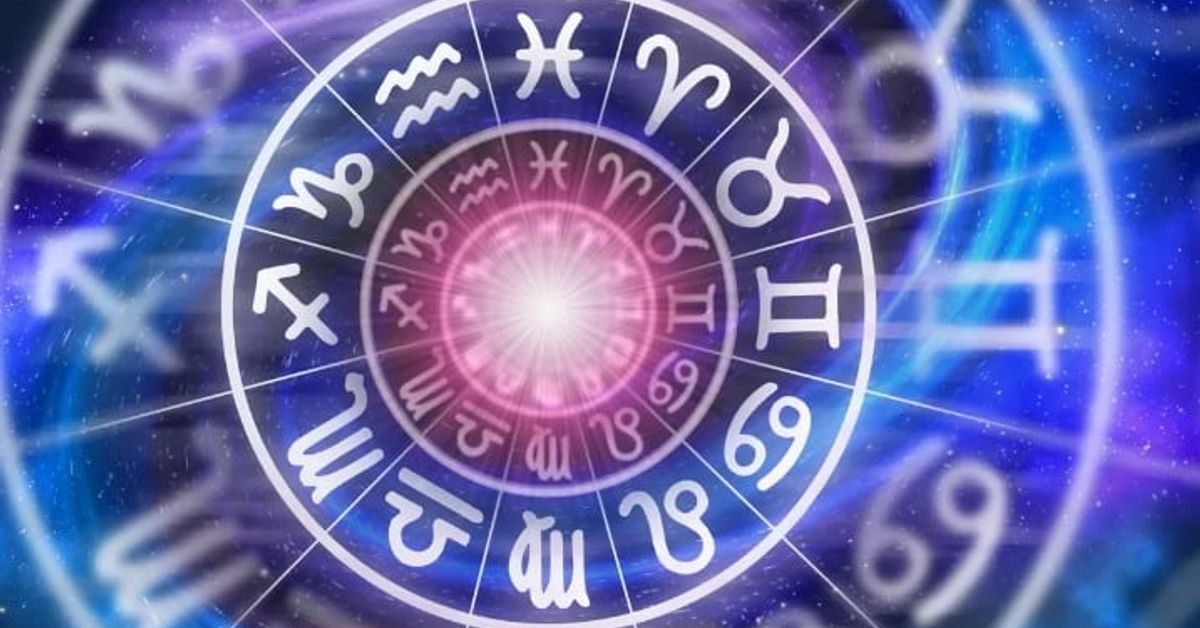 3 зодии, които трябва да бъдат подготвени: Пълнолунието в Скорпион ще промени всичко Ярък астрологичен зодиакален кръг със знаци на звезден фон.