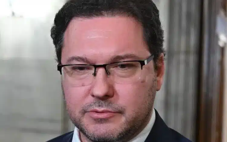 Скандалната обществена поръчка за 30 хиляди икони е прекратена от МВР 1