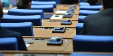 За депутатите от началото на 51-вия парламент сме похарчили над 15 милиона лева за заплатите им 8