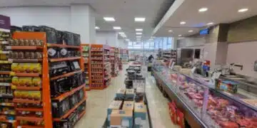Икономист даде прогноза за цените в евро: големите вериги не биха рискували да вдига, проблемът ще е в малките магазинчета 1