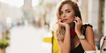 Жена на 31 години разкри тайната на силната си връзка и любов с двойно по-възрастен от нея 12