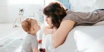 Какво е емоционалната интелигентност на децата и как да научим дете да не изпада в истерия 1