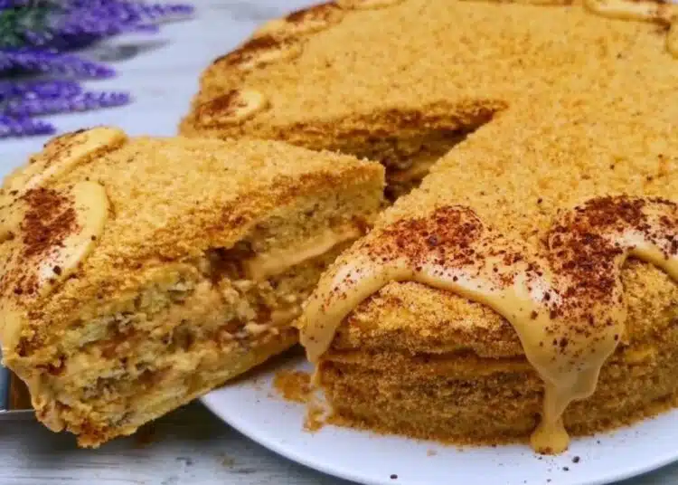 Свекърва ме научи. Лесна кралска торта: най-вкусната рецепта, която става лесно и бързо 1