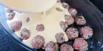 Мързелив месен пай с кюфтета - леля Ванче ми даде рецептата, правя го всяка неделя, няма друга такава вкусотия 2