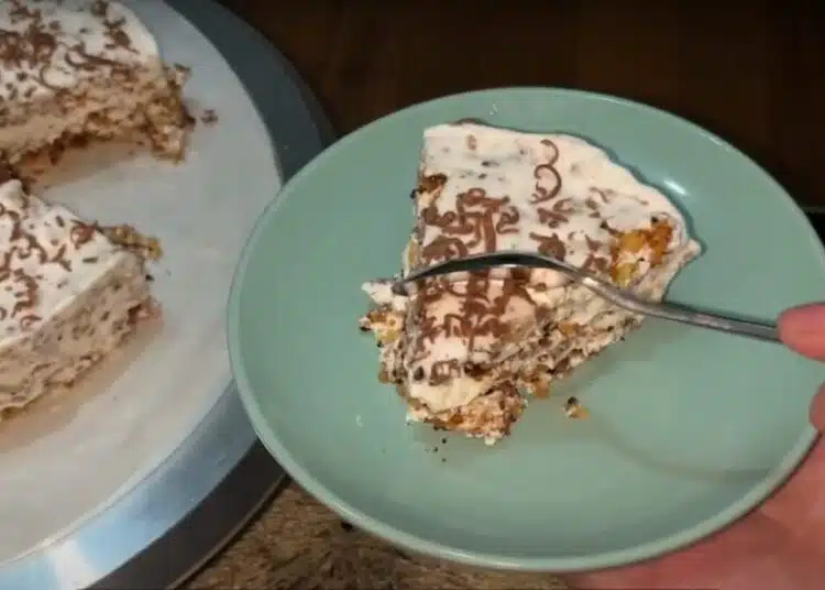 Вкусна торта само с 4 съставки. Най-лесната рецепта, която е подходяща дори за начинаещ в кухнята 1