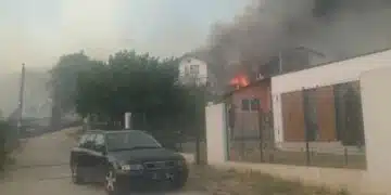 Хората, които пострадаха от пожарите, могат да се възползват от еднократна помощ 8