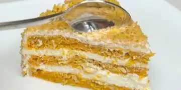 Моркови и овесени ядки. Прост и вкусен десерт без захар и фурна: бърза и здравословна торта 4