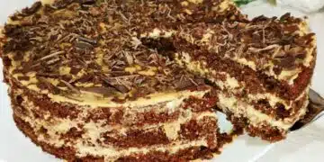 Взимам кефир и 2 яйца. Най-вкусната и лесна за приготвяне шоколадова торта 9