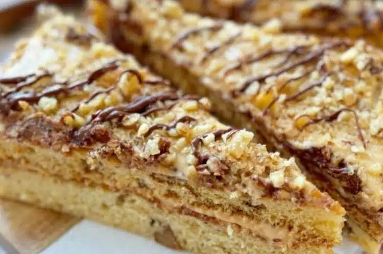 Готвя с леко движение на ръката. Страхотна торта: вкусна домашно приготвена рецепта 1