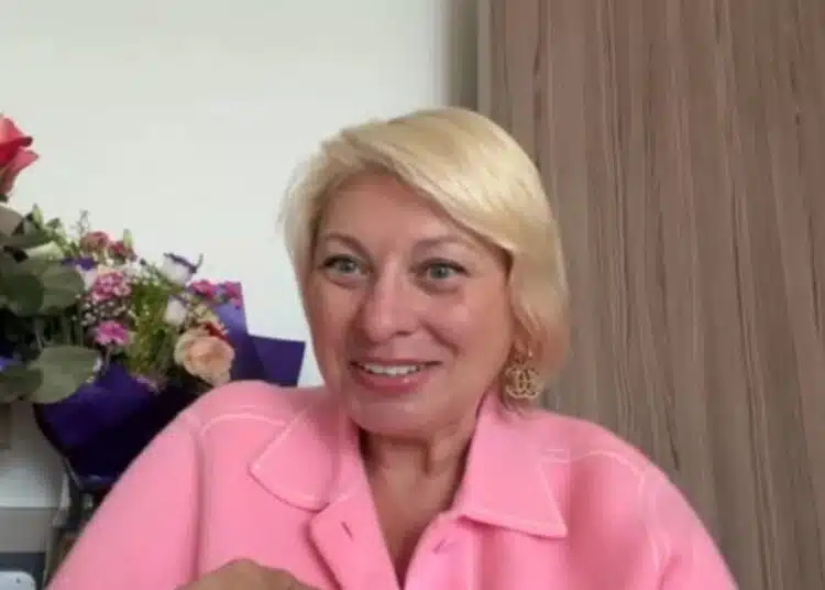 Анджела Пърл посочи знака, който да очаква изненади на съдбата през септември - сватба или дете 1