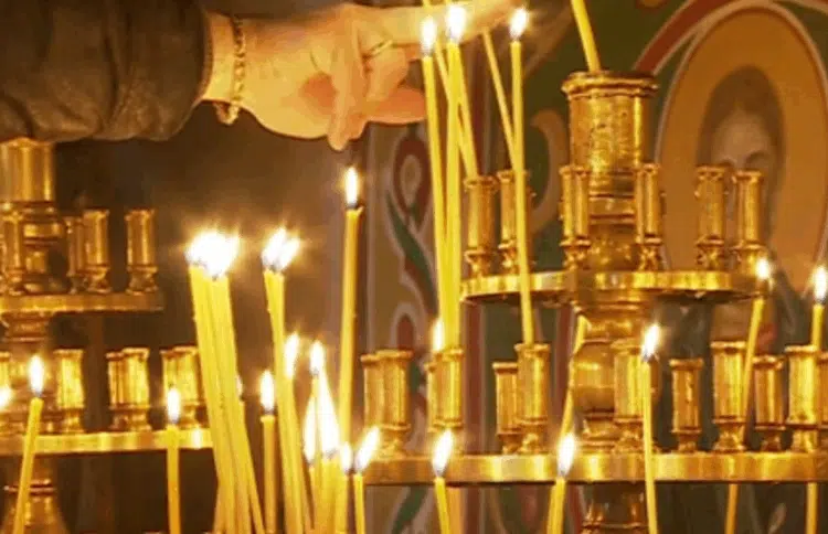 Празничен ден е, но веселбите не са позволени 1 Празничен ден е, но веселбите не са позволени 1