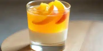 Заменете тортата и сладкишите: пригответе невероятно лек и вкусен десерт с праскови без печене 14