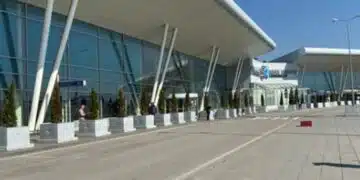 Заради спор за размера на багажа, жена, която е онкоболна, НЕ успя да се качи на самолет от летище "Васил Левски" 1