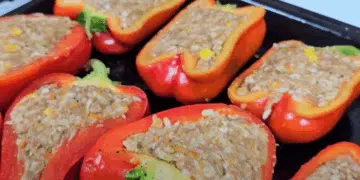 Сочни, ароматни и без сос: Мексикански пълнени чушки. Готвя във фурната през ден 9