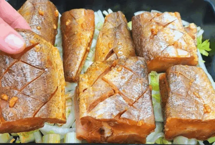Един приятел от Италия ме научи. Вече не пържа риба, но я готвя вкусно и здравословно за цялото семейство 1
