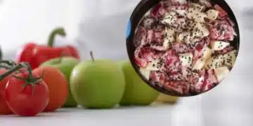 Ябълки, домати и майонеза: изненадващо проста, но невероятно вкусна салата, която ще се хареса у дома 13