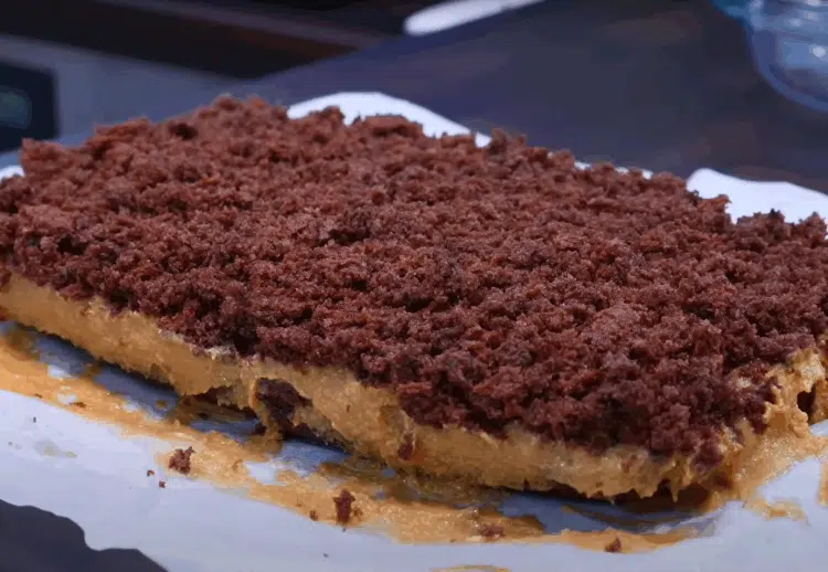 Торта „Ден и нощ“ - вкус, който ще ви върне в детството. Разкриваме всички кулинарни трикове 1 Торта „Ден и нощ“ - вкус, който ще ви върне в детството. Разкриваме всички кулинарни трикове 1