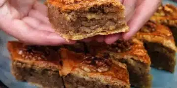 Сладка баклава с ядки и мед