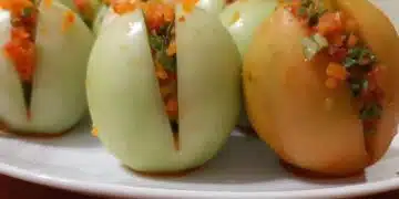 Мариновани зелени домати с пълнеж: рецепта за пикантна закуска, която ще бъде готова след няколко дни 1