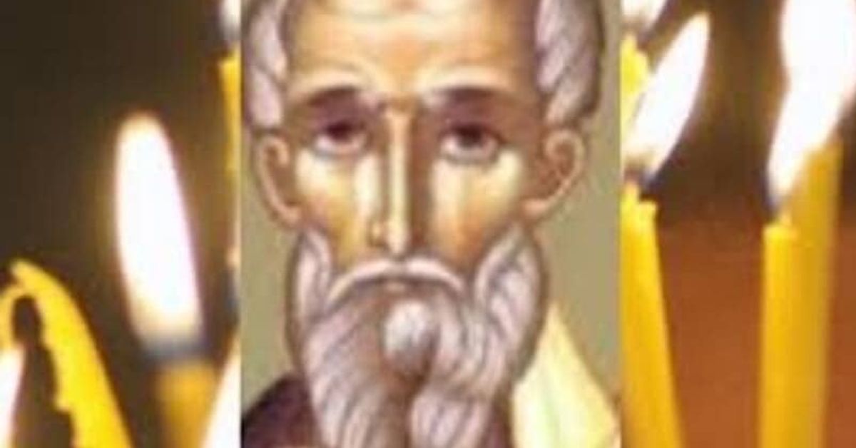 Утре, 20 септември е църковен празник! Повод да почерпи има едно издръжливо българско име Православна икона на светец с брада, заобиколен от запалени свещи.