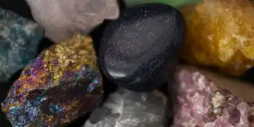 Късметлийски камък по месец на раждане: Кого ще защити аметистът и кого ще направи „златен“ топаз 9