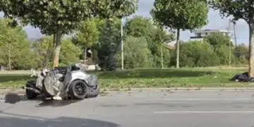 С 218 км/ ч е карал загиналият в столицата шофьор, а колата му била с гуми като за Формула 1 1